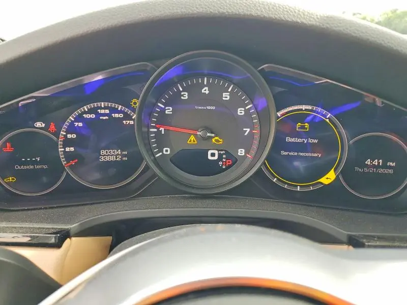 2019 PORSCHE CAYENNE   