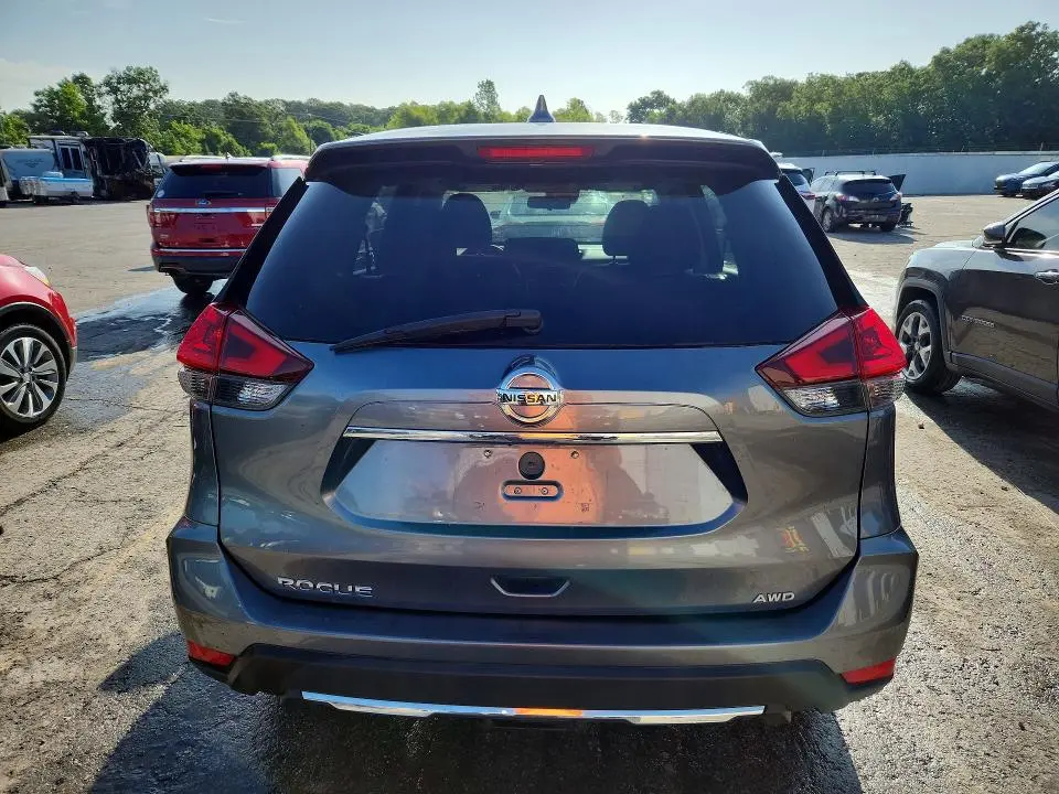 2020 NISSAN ROGUE S  