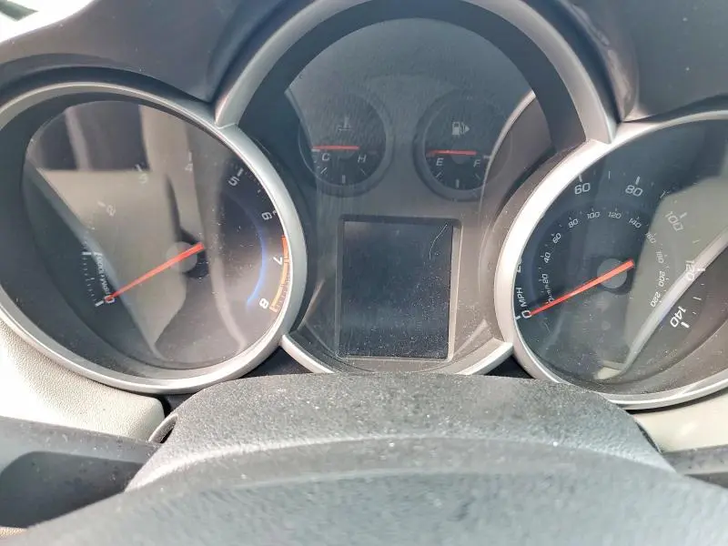 2013 CHEVROLET CRUZE LS  