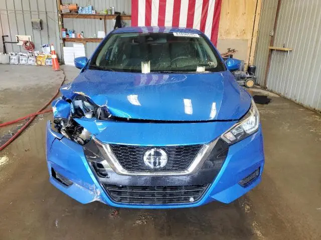 2021 NISSAN VERSA SV  