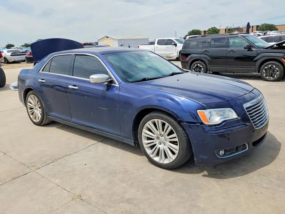 2014 CHRYSLER 300C   