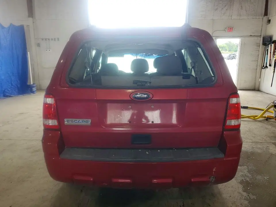 2010 FORD ESCAPE XLS  