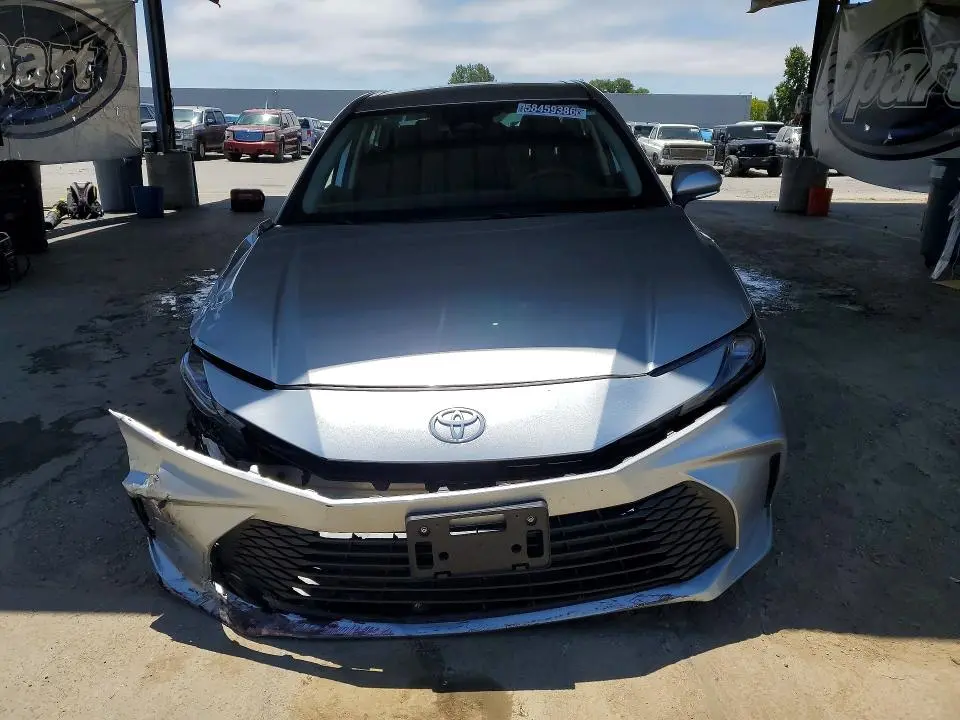 2026 TOYOTA CAMRY LE  