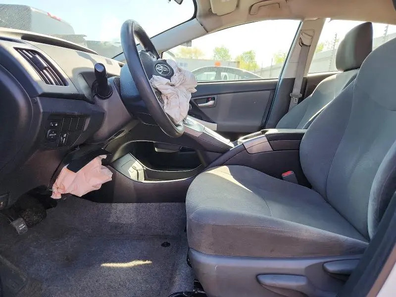 2014 TOYOTA PRIUS TWO  