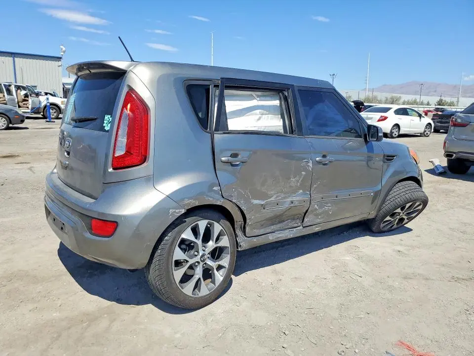 2013 KIA SOUL !  