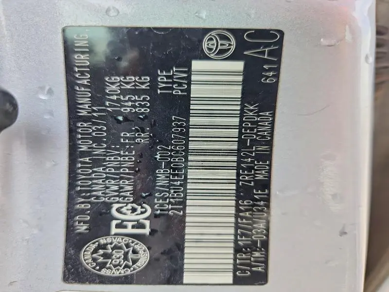 2011 TOYOTA COROLLA BASE  