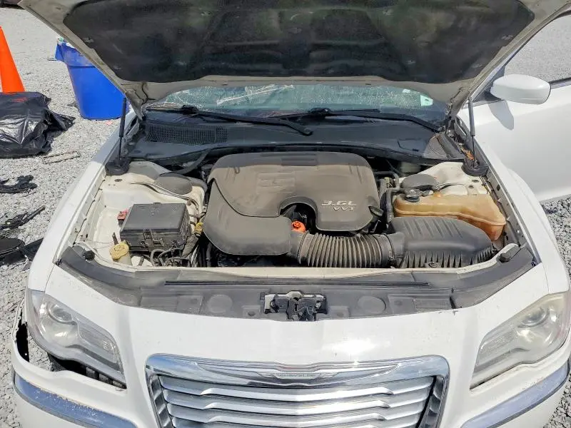 2014 CHRYSLER 300   