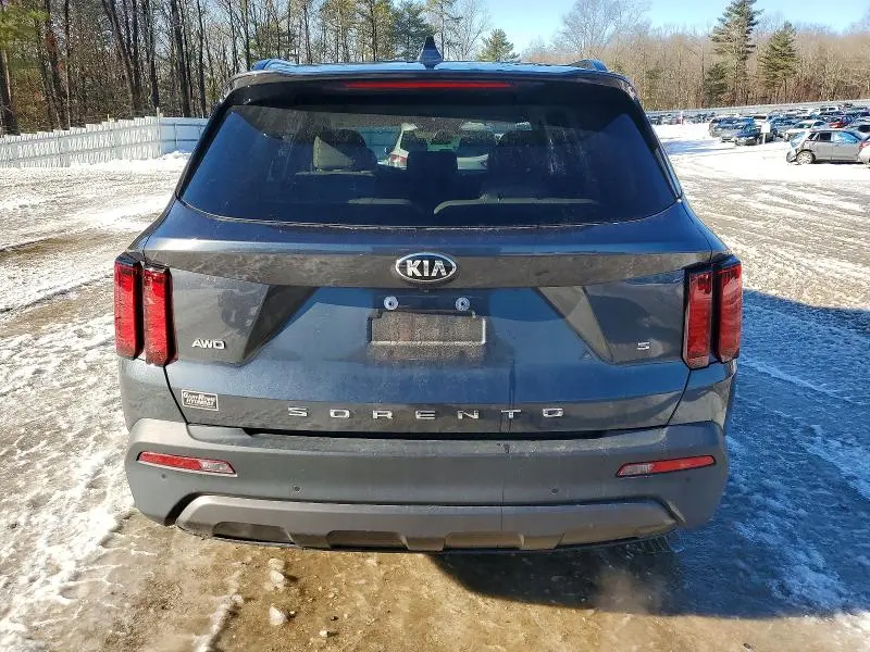2021 KIA SORENTO S  