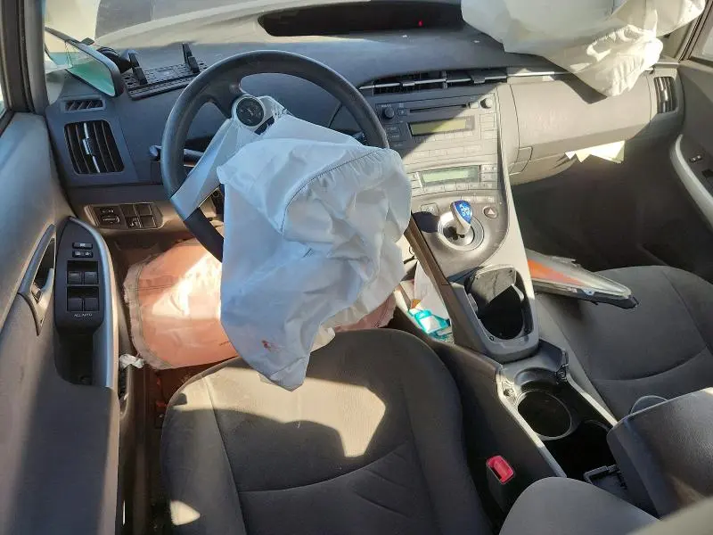 2010 TOYOTA PRIUS II  