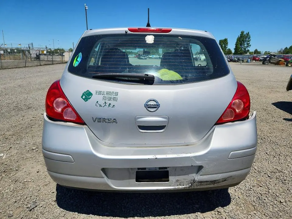 2012 NISSAN VERSA 1.8 S  