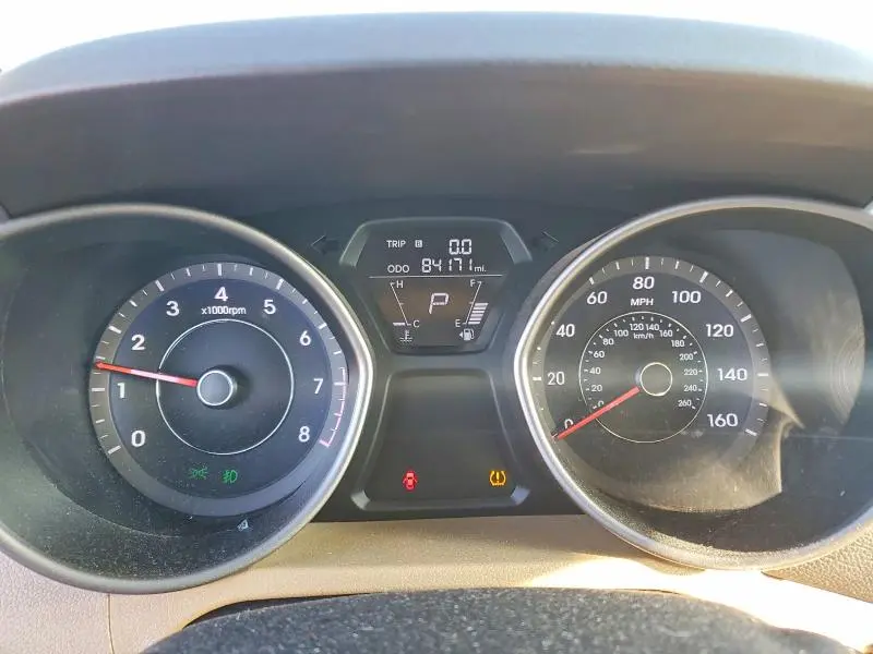 2013 HYUNDAI ELANTRA GLS  