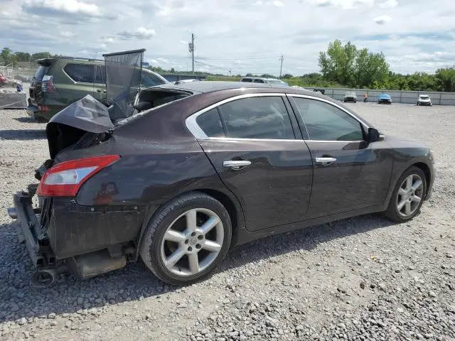 2010 NISSAN MAXIMA S  