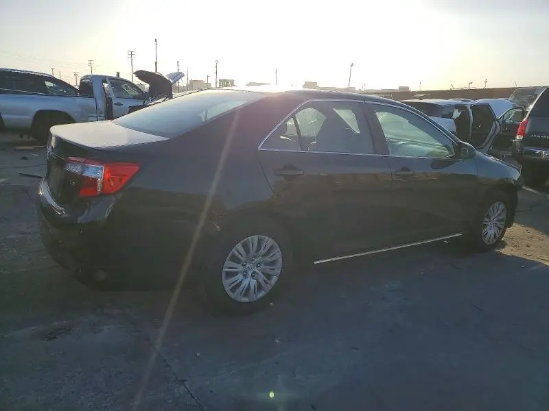 2014 TOYOTA CAMRY L  
