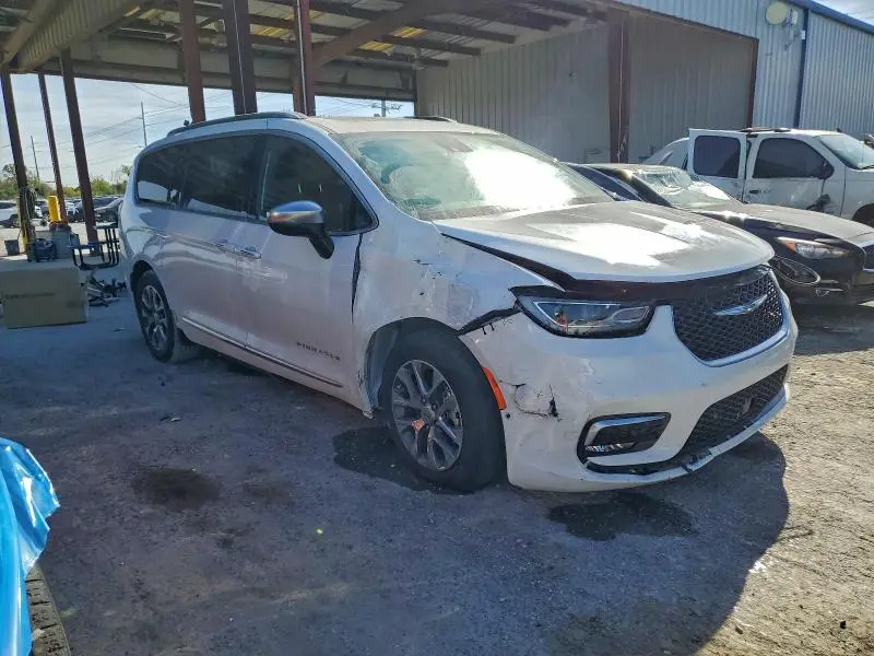 2023 CHRYSLER PACIFICA HYBRID PINNACLE  