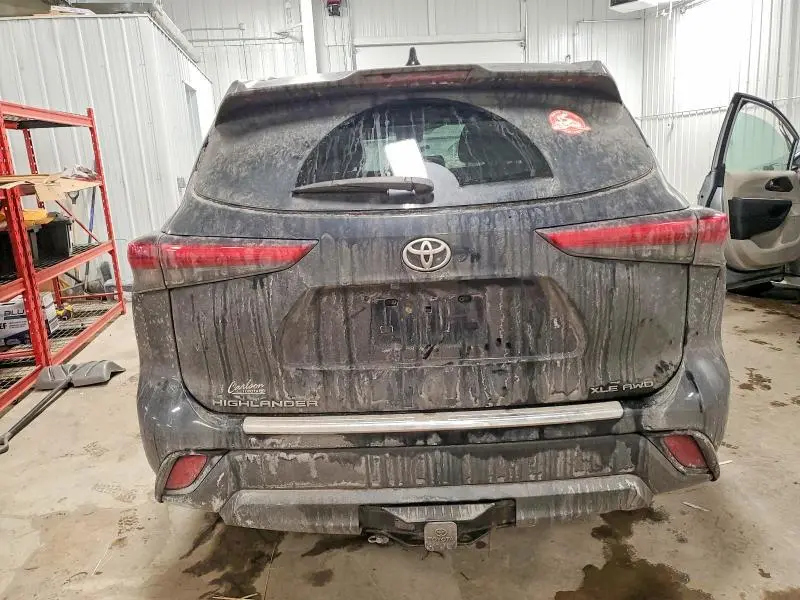 2020 TOYOTA HIGHLANDER XLE  