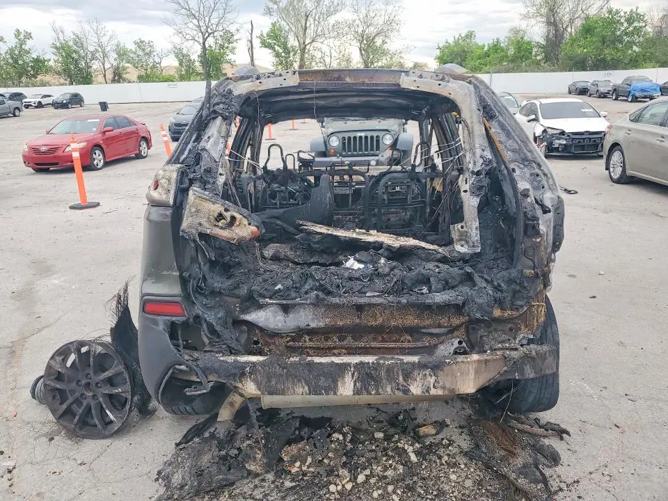 2021 JEEP CHEROKEE LATITUDE  