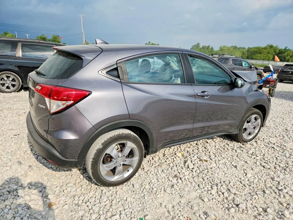 2022 HONDA HR-V LX  