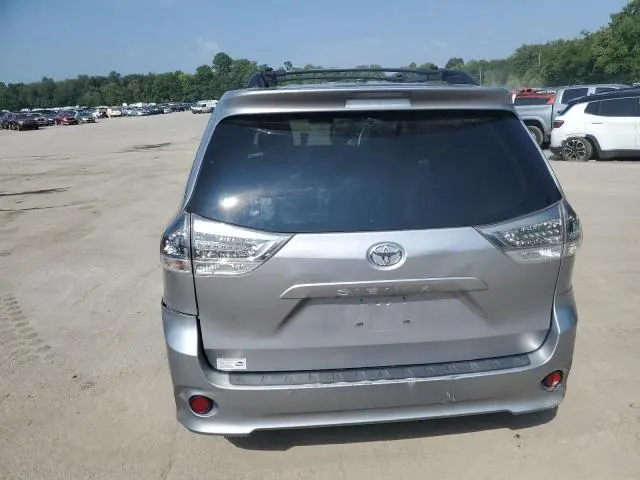 2011 TOYOTA SIENNA SPORT  