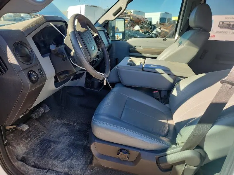 2011 FORD F350 SUPER DUTY  
