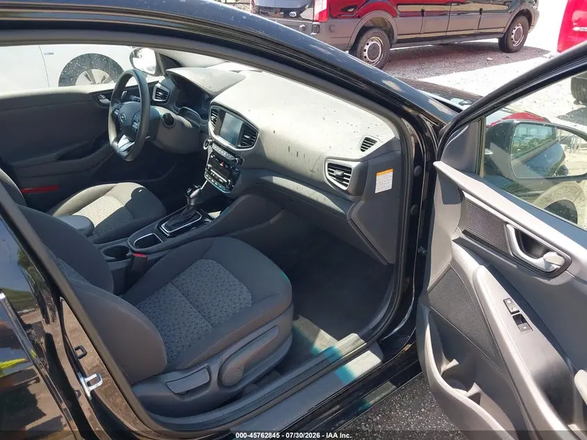 2018 HYUNDAI IONIQ HYBRID BLUE