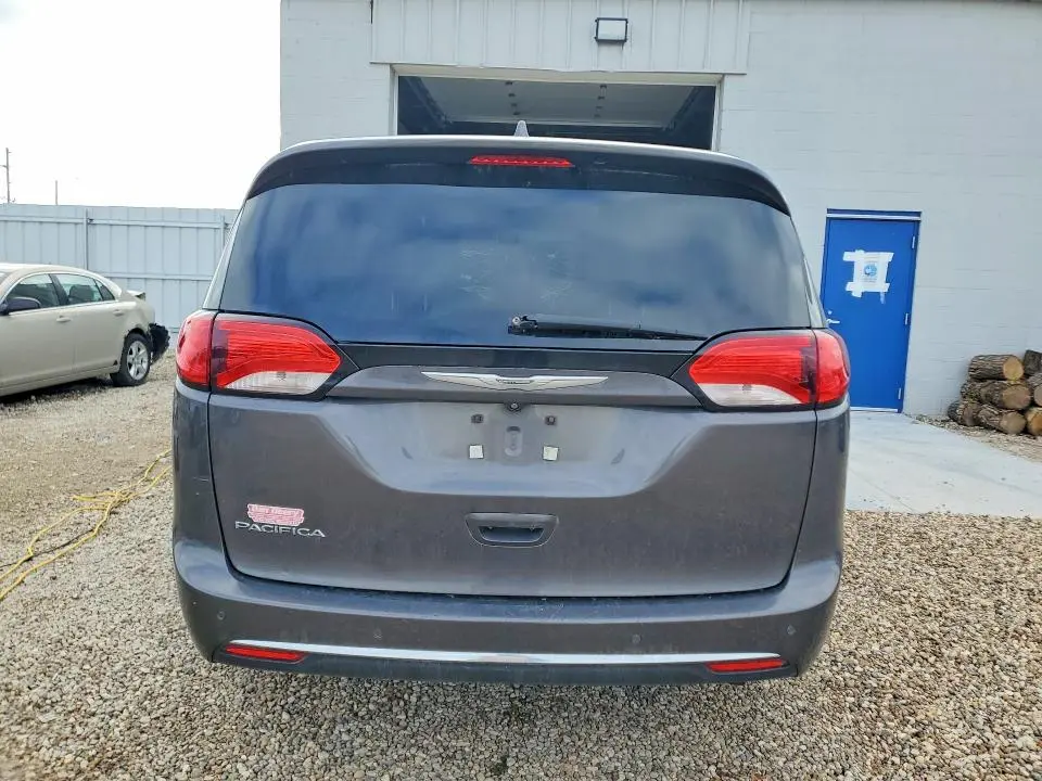 2017 CHRYSLER PACIFICA TOURING L PLUS  