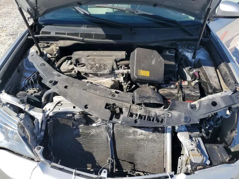 2014 TOYOTA CAMRY LE  