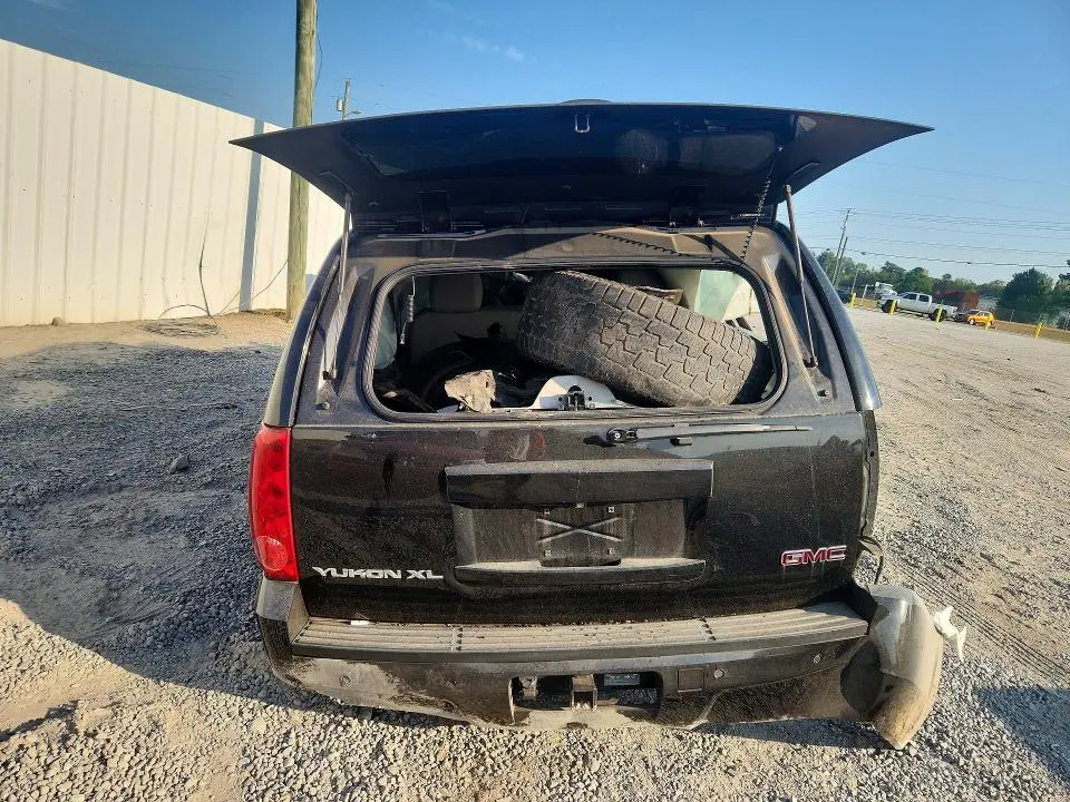 2014 GMC YUKON XL C1500 SLT  