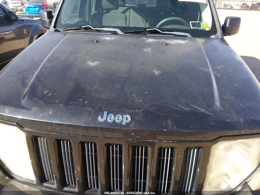 2012 JEEP LIBERTY SPORT
