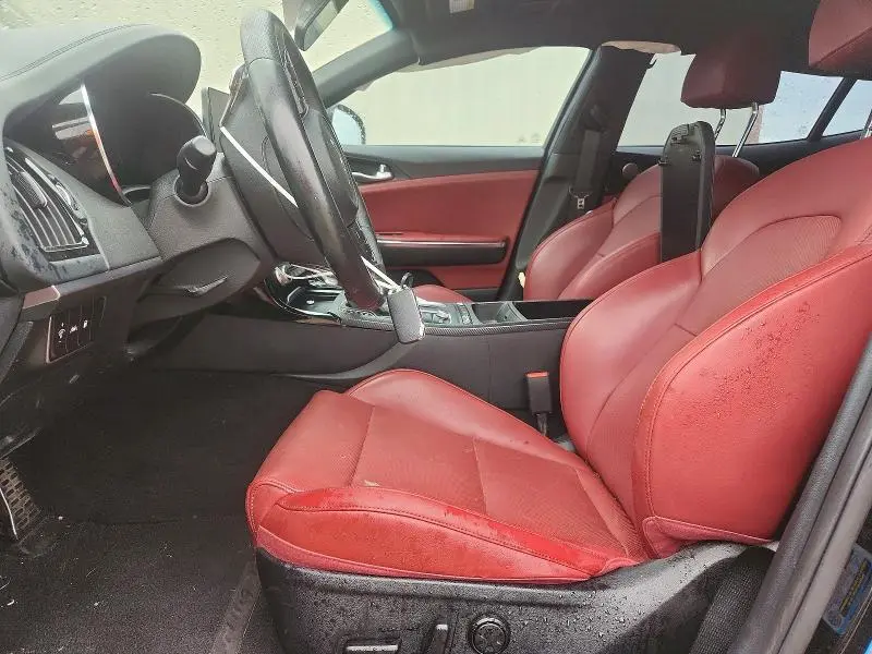2023 KIA STINGER GT LINE  