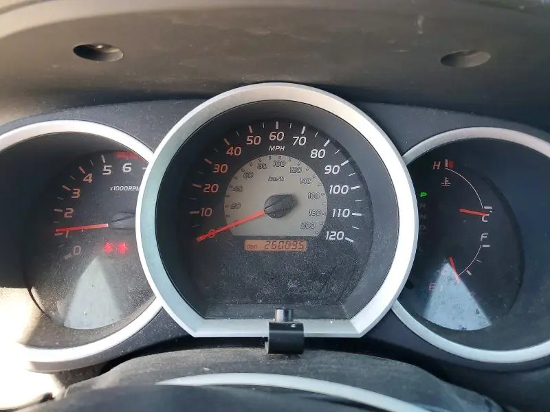 2010 TOYOTA TACOMA PRERUNNER V6  