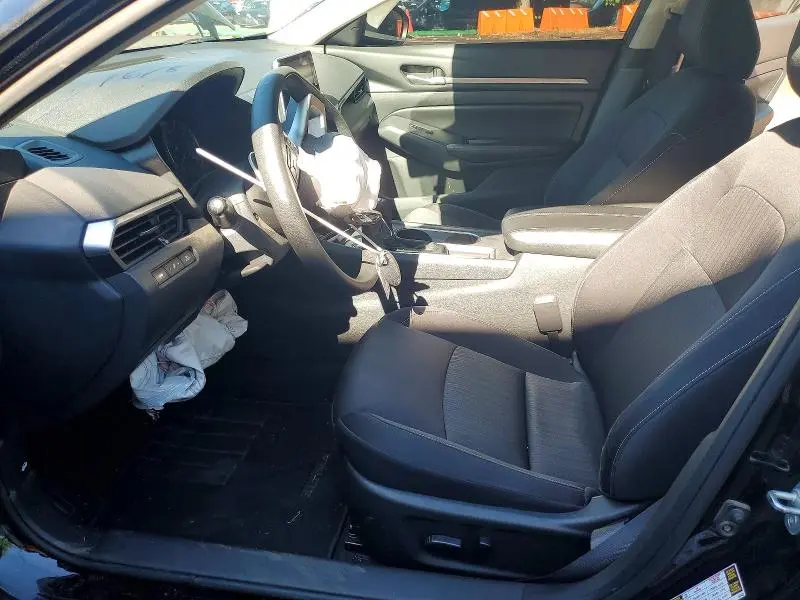 2022 NISSAN ALTIMA SV  