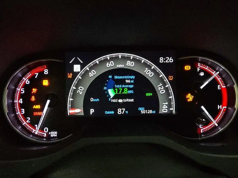 2023 TOYOTA RAV4 LE  