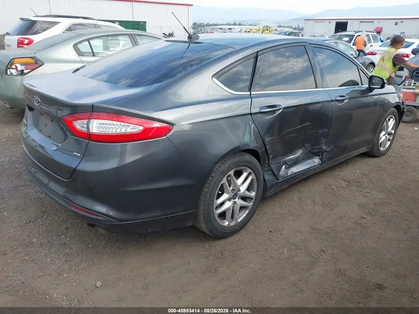 2015 FORD FUSION SE