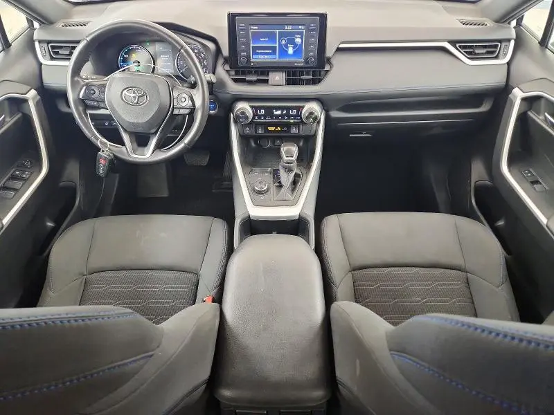 2022 TOYOTA RAV4 SE  