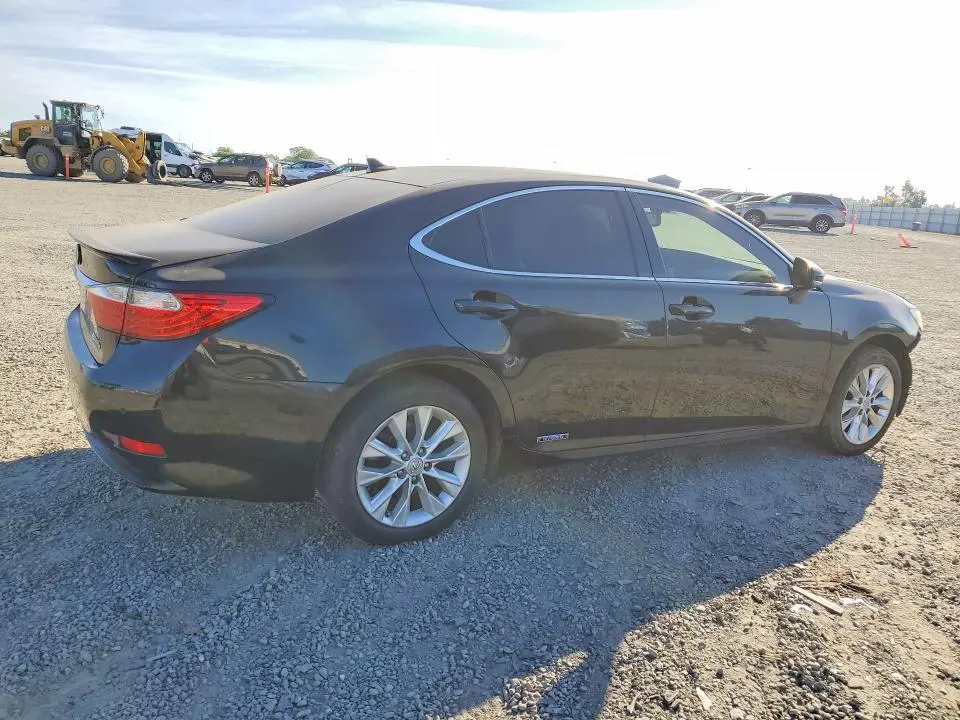 2013 LEXUS ES 300H BASE  