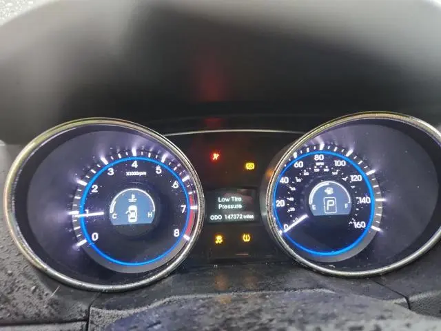 2011 HYUNDAI SONATA SE  