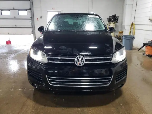 2013 VOLKSWAGEN TOUAREG V6  