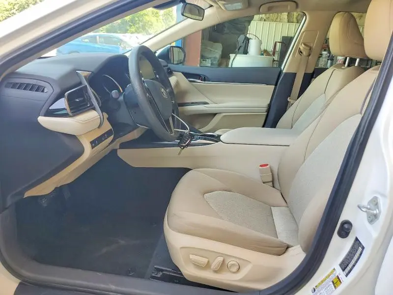 2022 TOYOTA CAMRY LE  