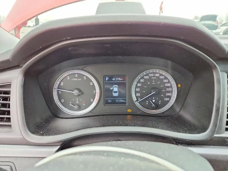 2019 HYUNDAI SONATA SE  