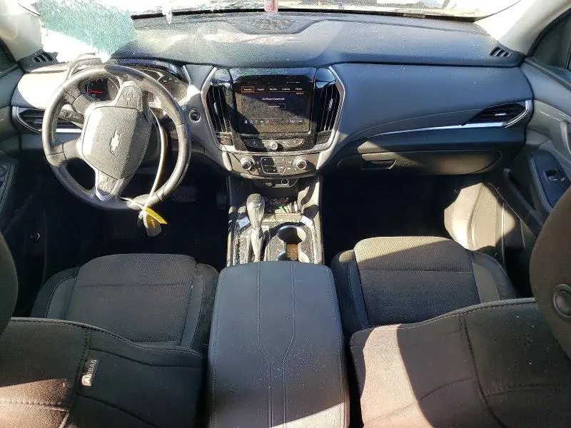 2020 CHEVROLET TRAVERSE LT  