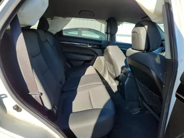 2012 KIA SORENTO BASE  