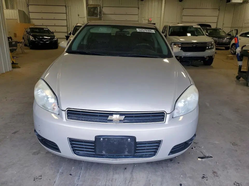 2011 CHEVROLET IMPALA LT  