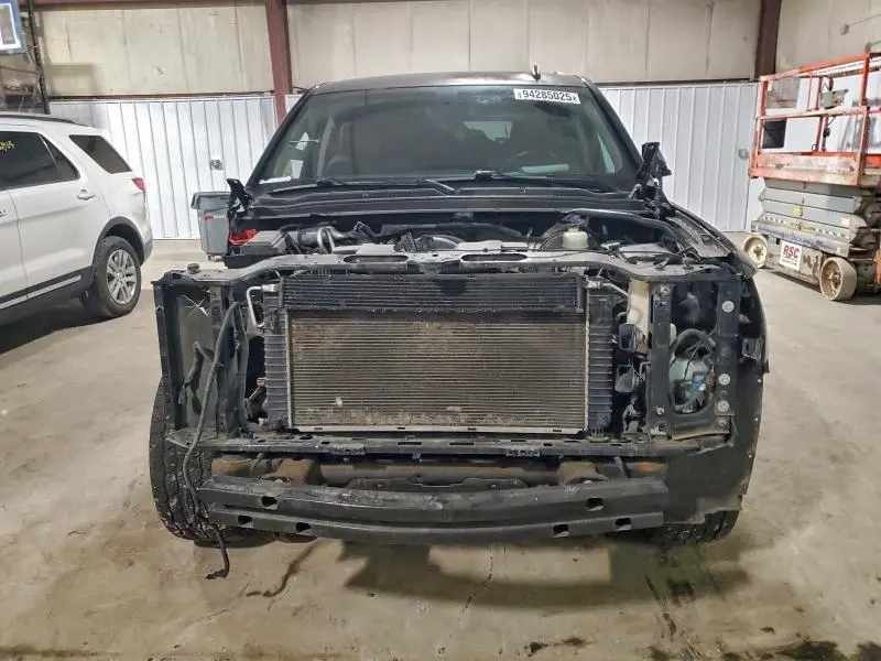 2015 CHEVROLET SUBURBAN K1500 LS  