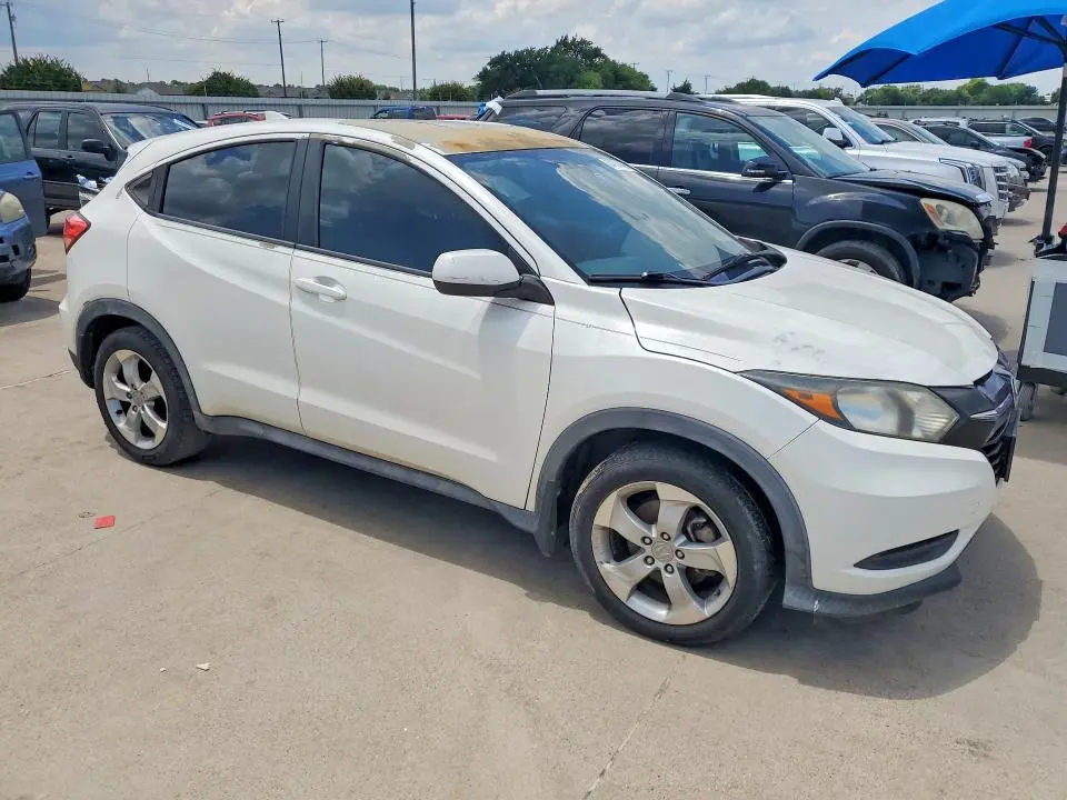 2016 HONDA HR-V LX  