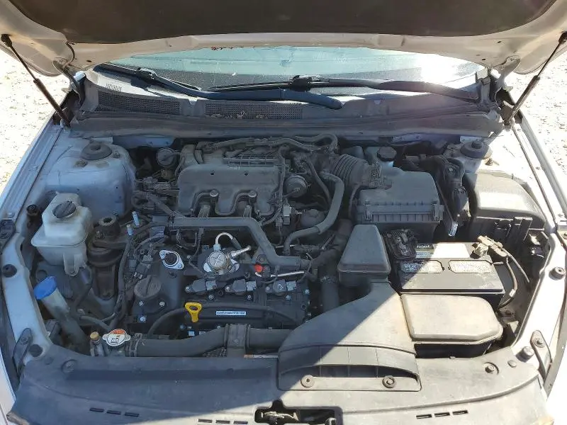 2016 KIA CADENZA LUXURY  