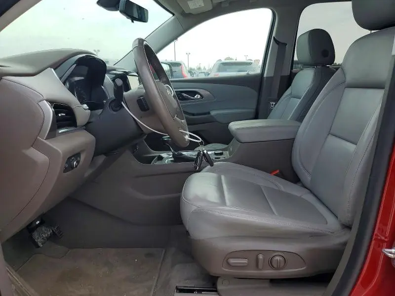 2019 CHEVROLET TRAVERSE LT  