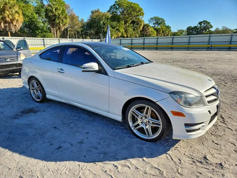 2013 MERCEDES-BENZ C 250  