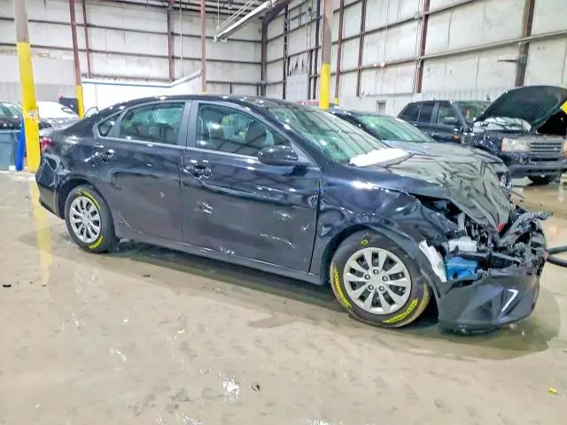 2024 KIA FORTE LX  