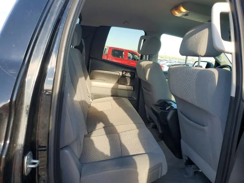 2010 TOYOTA TUNDRA DOUBLE CAB SR5  