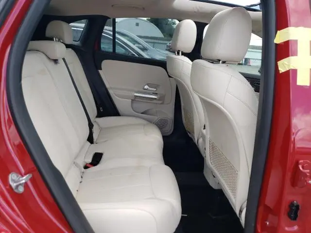 2022 MERCEDES-BENZ GLA 250 4MATIC  